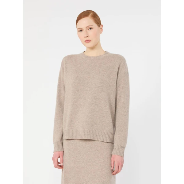 Max Mara Lume Cashmere Yarn Sweater in Sand | Sweaters | Coveti