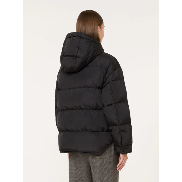 Max Mara Lusso Water-Repellent Taffeta Down Jacket in Black | Jackets | Coveti