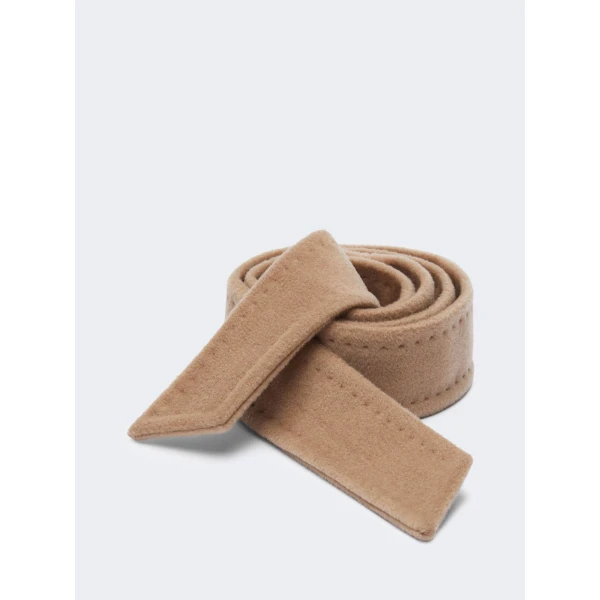 Max Mara Madame 101801 Belt in Camel | Belts | Coveti