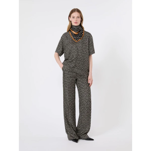 Max Mara Mambo Printed Silk T-Shirt Blouse in Black and White | Blouse | Coveti