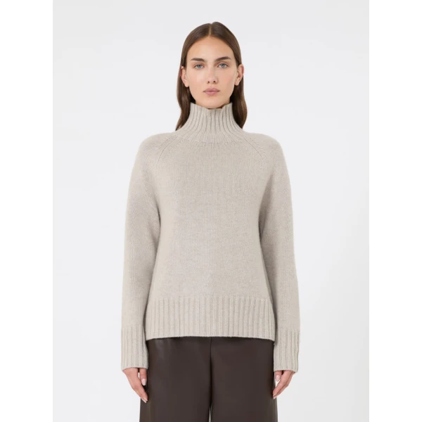 Max Mara Mantova Wool and Cashmere Polo-Neck Sweater in Beige | Turtlenecks | Coveti