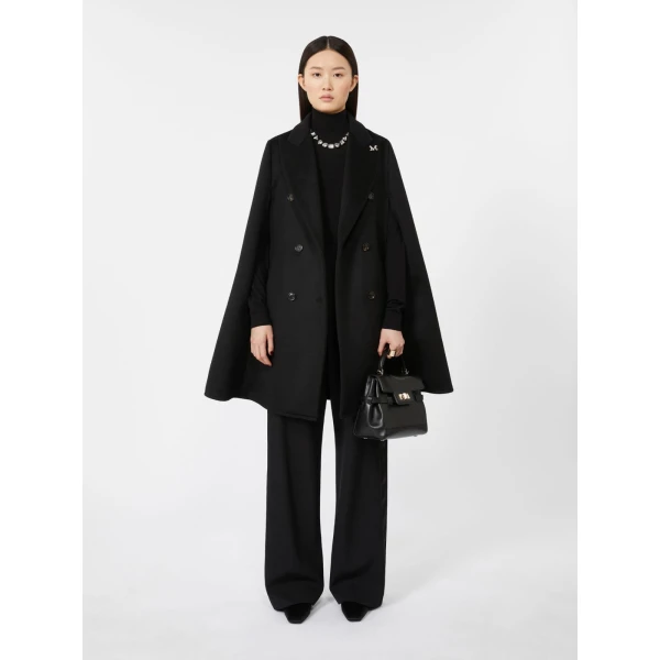 Max Mara Margaux Smooth Leather Handbag in Black | Totes & Top-Handle Bags | Coveti