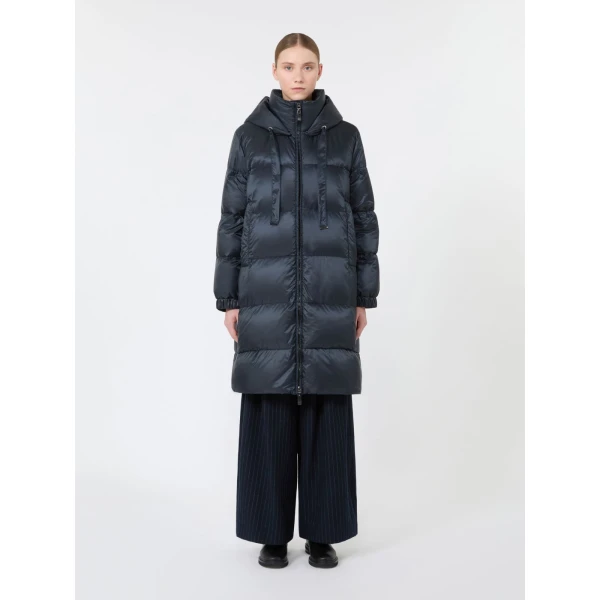 Max Mara Marte Roomy Quilted Midi Puffer in Midnight Blue | Coats | Coveti