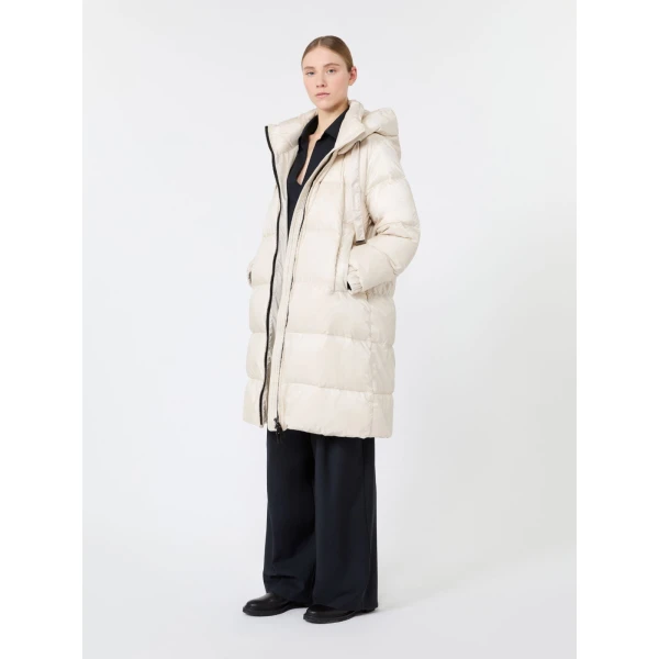 Max Mara Marte Roomy Quilted Midi Puffer in Vanilla | Coats | Coveti