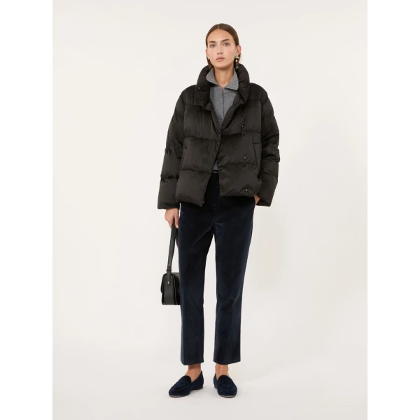 Max Mara Matassa Short Technical Satin Down Jacket in Black | Jackets | Coveti