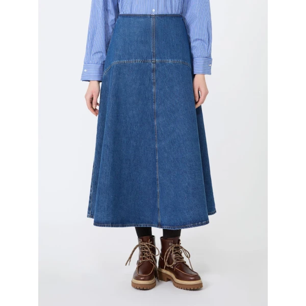 Max Mara Meandro Indigo Cotton Denim Skirt in Navy | Denim Skirts | Coveti
