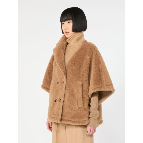 Max Mara Memo Camel and Teddy Reversible Cape in Camel | Coats | Coveti