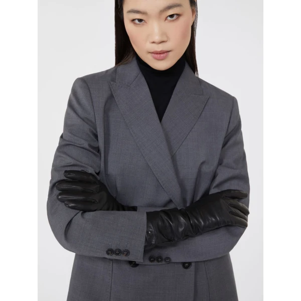 Max Mara Mid-Length Nappa Leather Gloves in Black | Gloves | Coveti