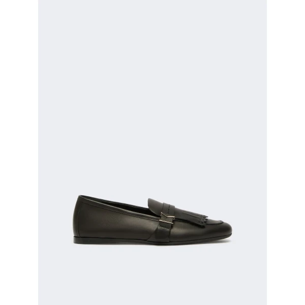 Max Mara Mister Fringed Leather Loafers in Black | Loafers | Coveti