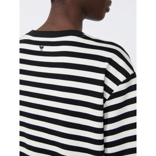 Max Mara Multid Jersey Boxy T-Shirt in Black | T-shirts | Coveti