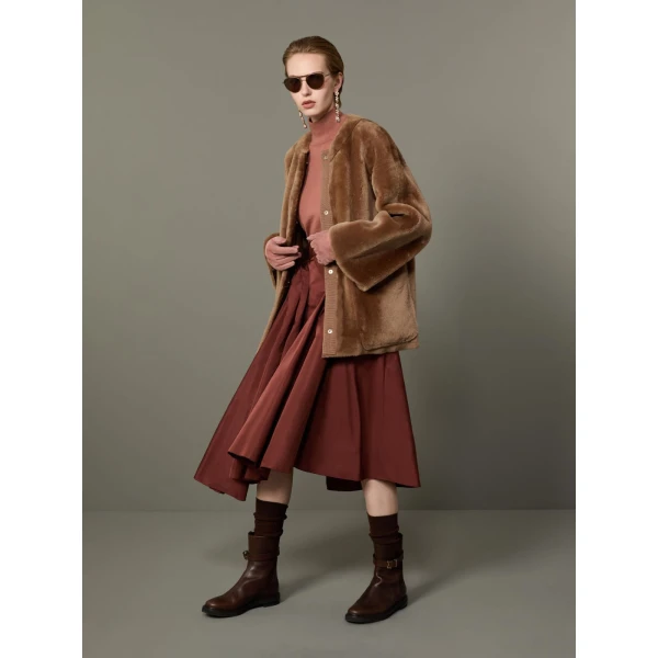 Max Mara Nerine Reversible Shearling Jacket in Camel | Shearling Jackets | Coveti
