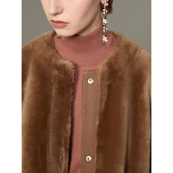 Max Mara Nerine Reversible Shearling Jacket in Camel | Shearling Jackets | Coveti