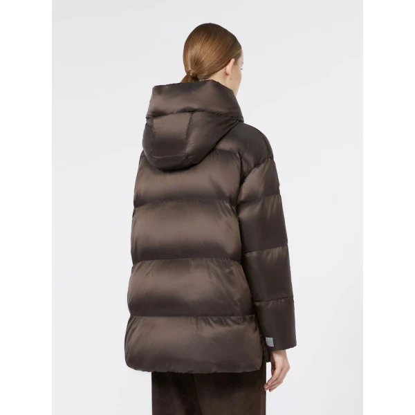 Max Mara Nerine Short Roomy Water-Repellent Puffer Jacket in Dark Brown | Jackets | Coveti