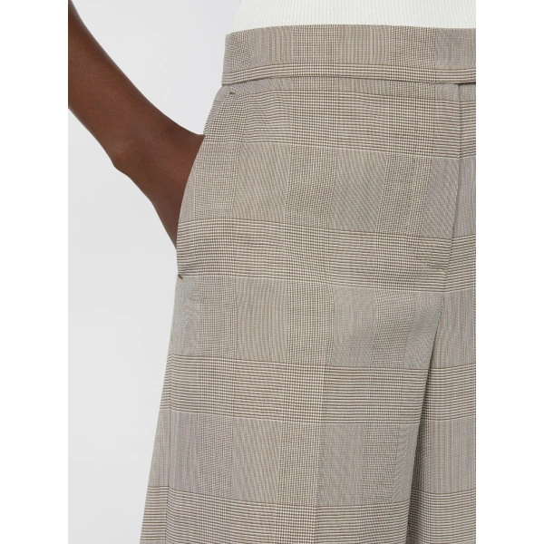 Max Mara Netto Glen Plaid Wool Trousers in Olive Green | Tailored pants | Coveti