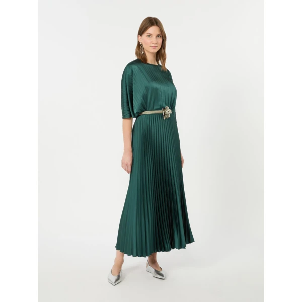 Max Mara Nicchia Pleated Satin Skirt in Dark Green | Pleated Skirts | Coveti