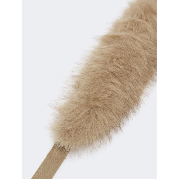 Max Mara Novella Soft-Textured Hood Trim in Honey | Collar | Coveti