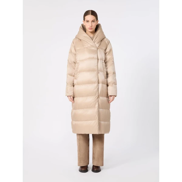 Max Mara Ode Reversible Alpaca and Wool Puffer Jacket in Beige | Jackets | Coveti