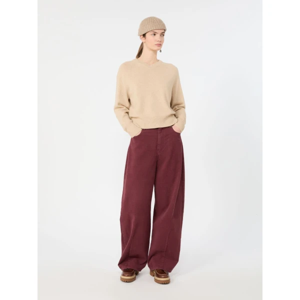 Max Mara Ordine Cotton Drill Barrel Leg Trousers in Bordeaux | Wide leg pants | Coveti