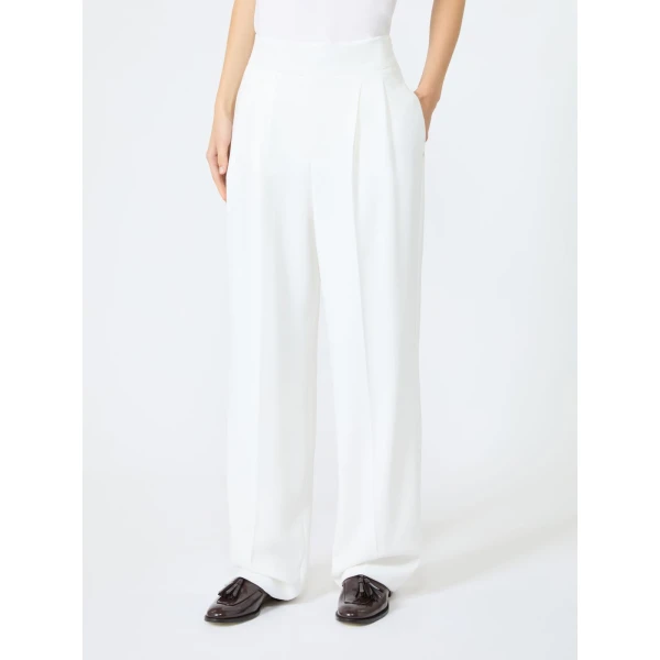 Max Mara Oscuro Slim-Fit Compact Cady Trousers in White | Tailored pants | Coveti