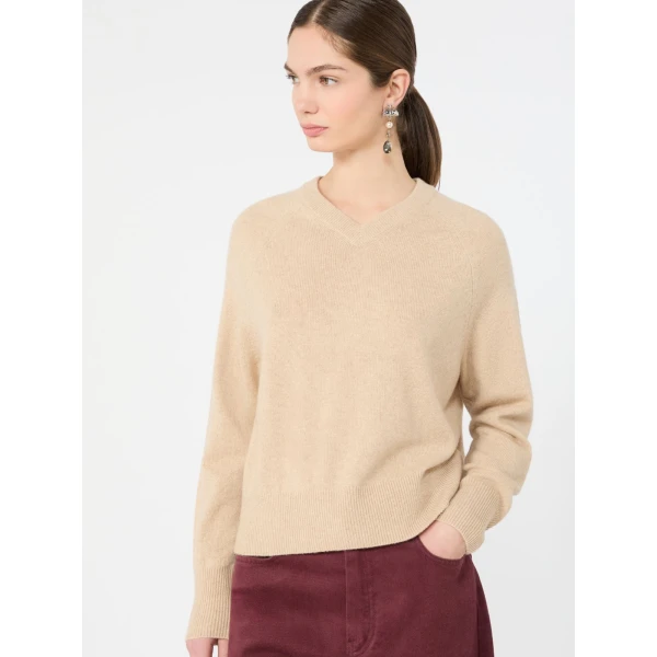 Max Mara Padre Cashmere V-Neck Jumper in Beige | Sweaters | Coveti