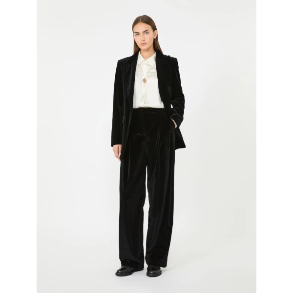 Max Mara Pera Velvet Blazer in Black | Blazers | Coveti