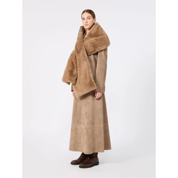 Max Mara Piacere Water-Repellent Canvas Padded Stole in Clay | Scarves | Coveti