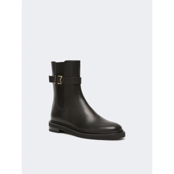 Max Mara Pio Leather Chelsea Boots in Black | Boots | Coveti