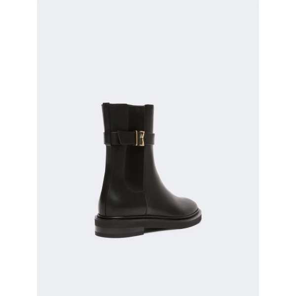 Max Mara Pio Leather Chelsea Boots in Black | Boots | Coveti