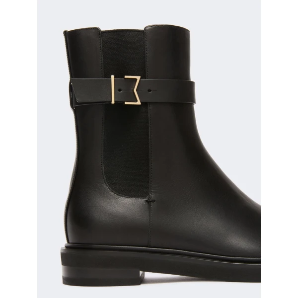 Max Mara Pio Leather Chelsea Boots in Black | Boots | Coveti