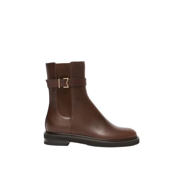 Pio Leather Chelsea Boots in Dark Brown
