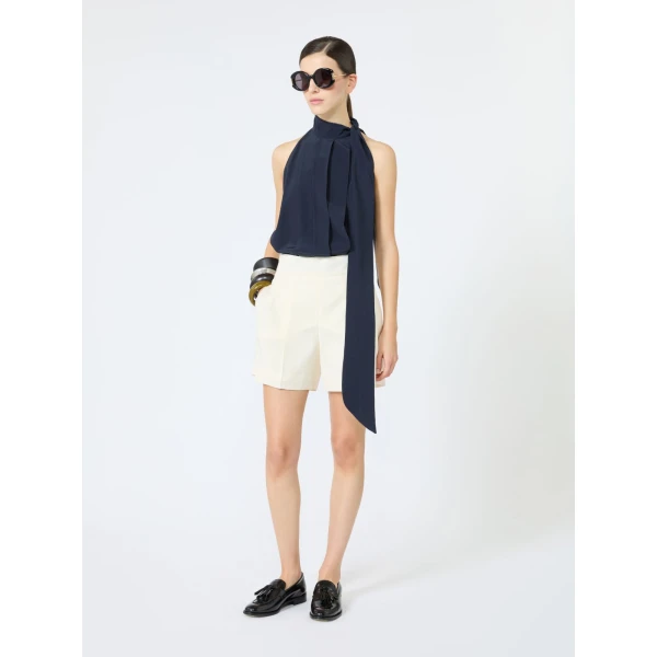 Max Mara Pittura Lightweight Woollen Cloth Shorts in Ivory | Shorts | Coveti