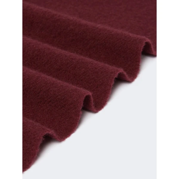 Max Mara Plain Wool Stole in Bordeaux | Scarves | Coveti
