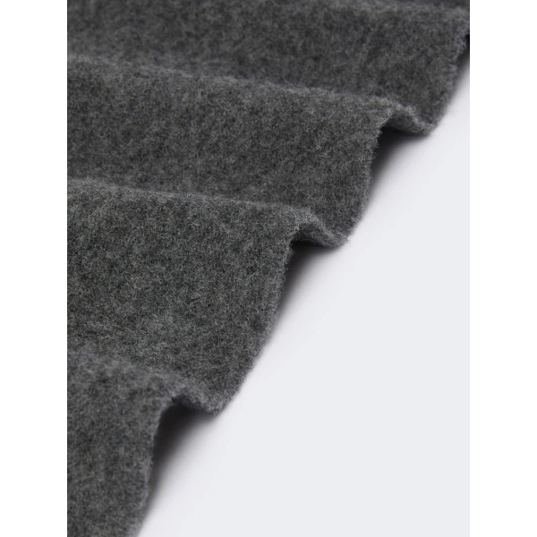 Max Mara Plain Wool Stole in Medium Grey | Scarves | Coveti