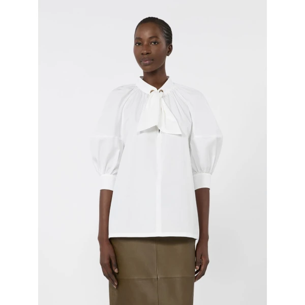 Max Mara Quinoa Oversized Cotton Poplin Shirt in White | Shirts | Coveti