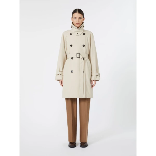 Max Mara Radioso Oversized Water-Repellent Gabardine Trench Coat in Albino White | Trench Coat | Coveti