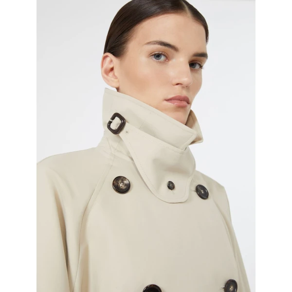 Max Mara Radioso Oversized Water-Repellent Gabardine Trench Coat in Albino White | Trench Coat | Coveti