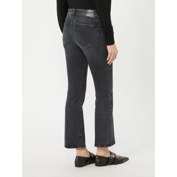 Max Mara Rapallo Slim Super Stretch Denim Jeans in Black | Denim | Coveti