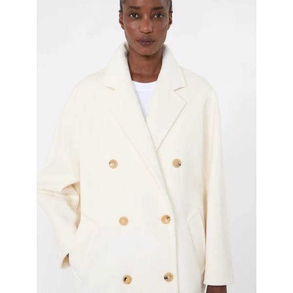 Max Mara Rebus Short 101801 Icon Coat in White | Coats | Coveti
