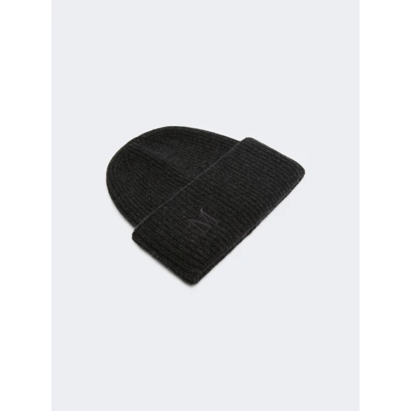 Max Mara Retina Ribbed Cashmere Beanie in Dark Grey | Hats | Coveti
