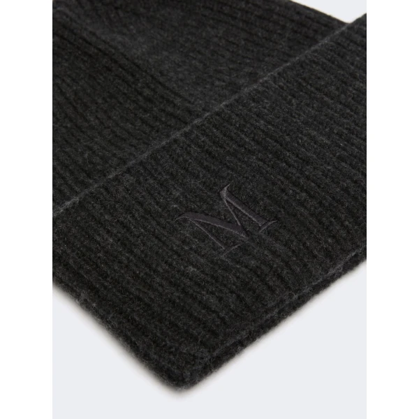 Max Mara Retina Ribbed Cashmere Beanie in Dark Grey | Hats | Coveti