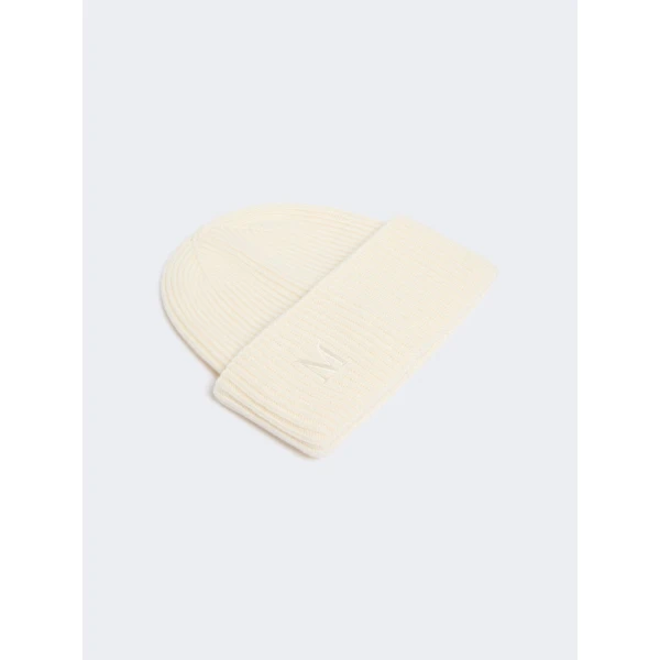 Max Mara Retina Ribbed Cashmere Beanie in Ivory | Hats | Coveti