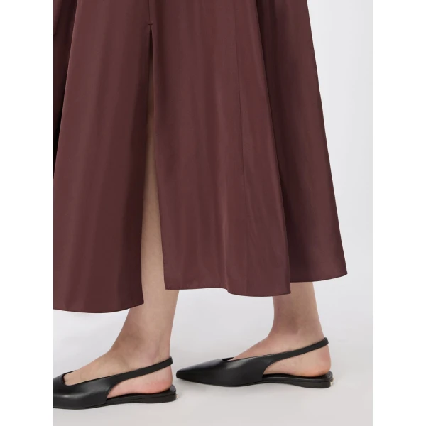 Max Mara Romina Taffeta Pleated Skirt in Bordeaux | Pleated Skirts | Coveti