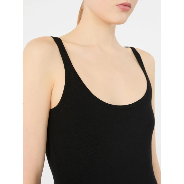 Max Mara Salvo Sleeveless Wool Yarn Sweater in Black | Sweaters | Coveti