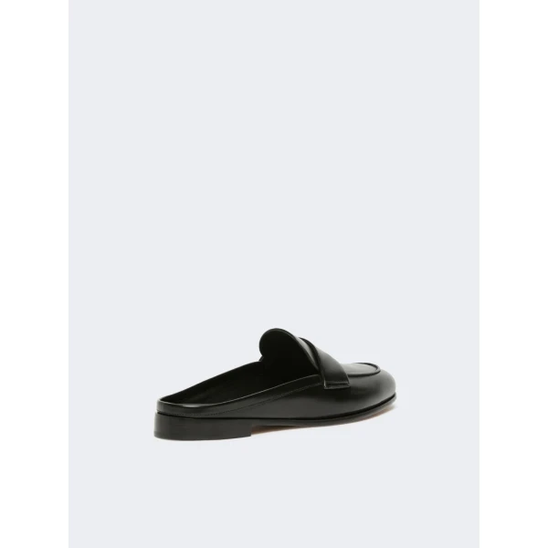Max Mara Smooth Leather Mule Loafers in Black | Loafers | Coveti