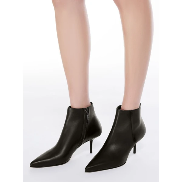 Max Mara Smooth Leather Stiletto Ankle Boots in Black | Boots | Coveti