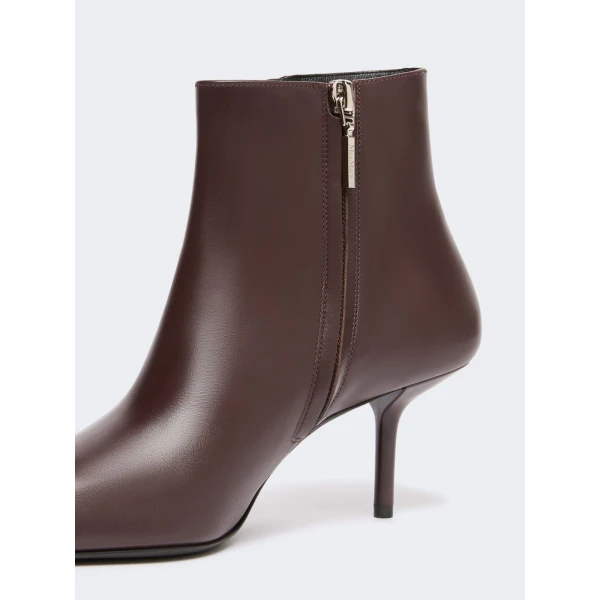 Max Mara Smooth Leather Stiletto Ankle Boots in Bordeaux | Boots | Coveti