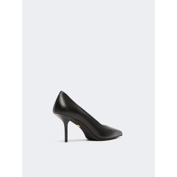Max Mara Soft Nappa Leather Court Shoes in Black | Heels | Coveti