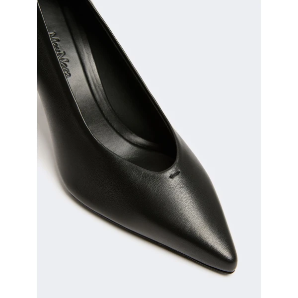 Max Mara Softpump Nappa Leather Court Shoes in Black | Heels | Coveti