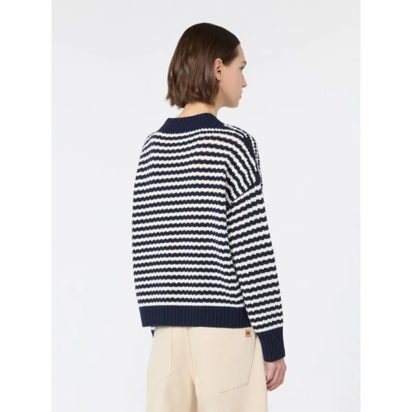 Max Mara Spiga Loose Wool V-Neck Jumper in Navy | Sweaters | Coveti