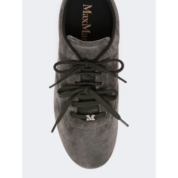 Max Mara Stecca Flat Split Leather Trainers in Medium Grey | Sneakers | Coveti